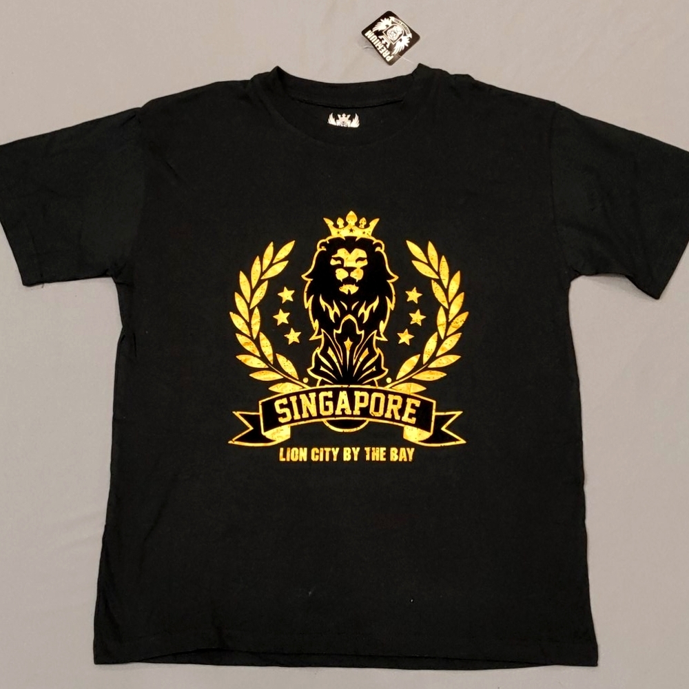 NWT Singapore MerLion tee sz M